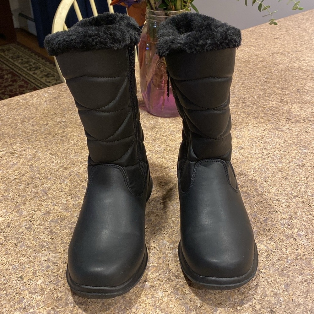 Totes Black Winter Snow Faux Fur Lined Boots 6W Edgen - Picture 3 of 17